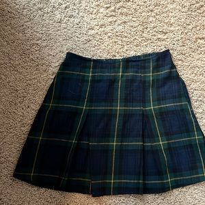 Brandy Melville mini pleated school girl style skirt